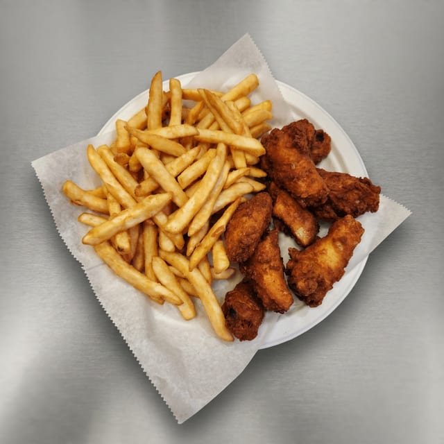 Chicken Wings Dinner.